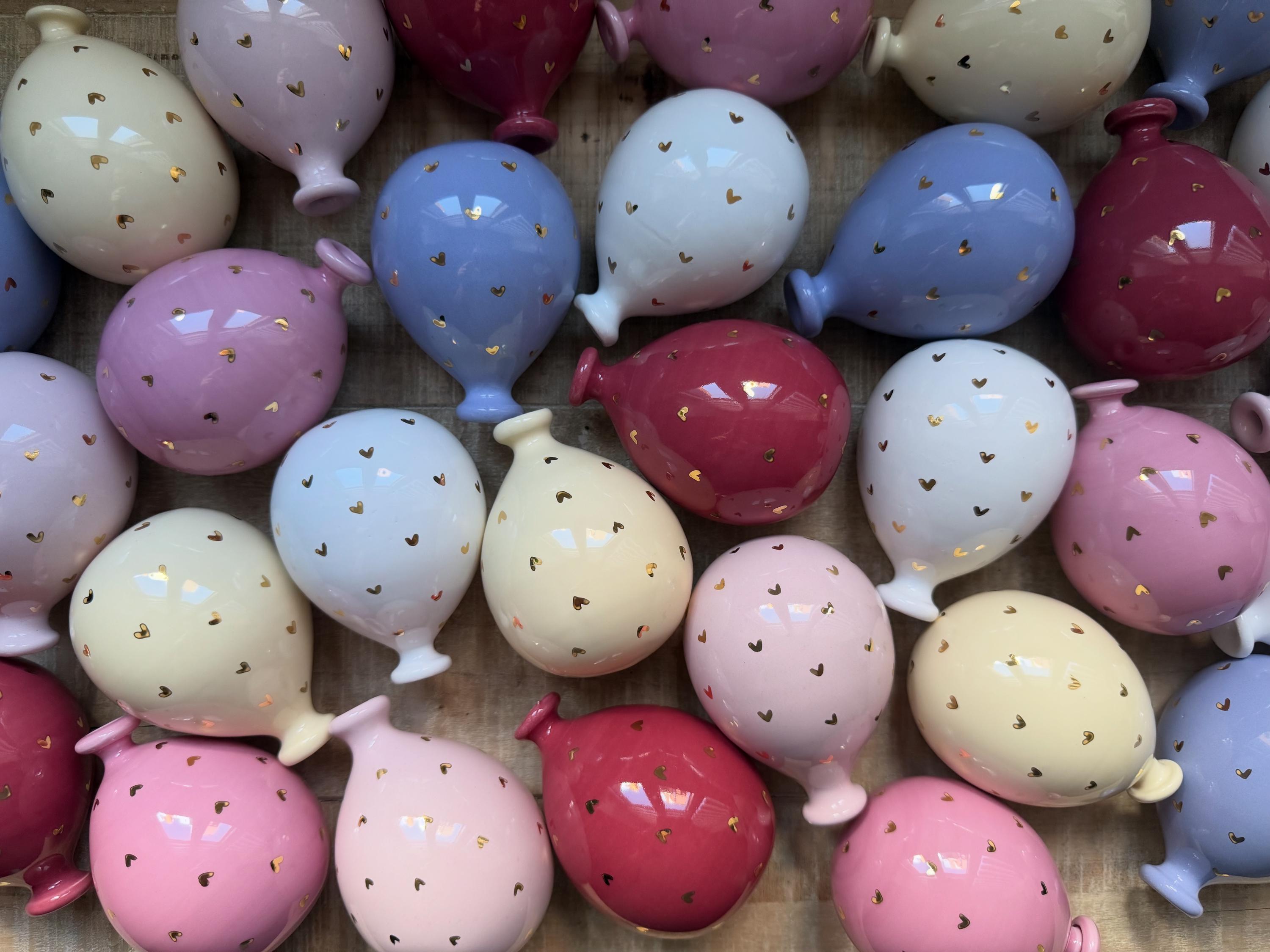 Palloncino 8 cm Lilla e cuoricini in oro