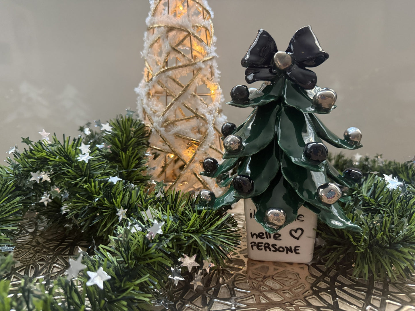 Alberello verde "Il Natale è nelle PERSONE"