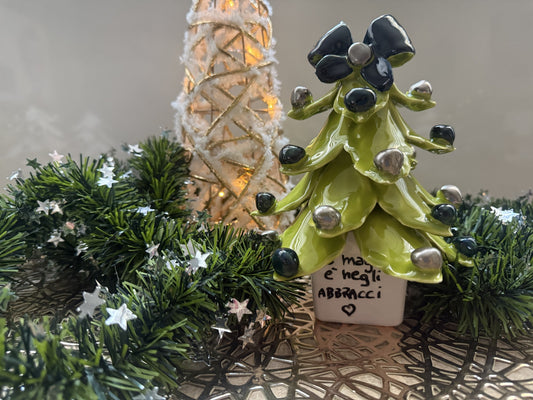 Alberello verde "La magia è negli ABBRACCI"