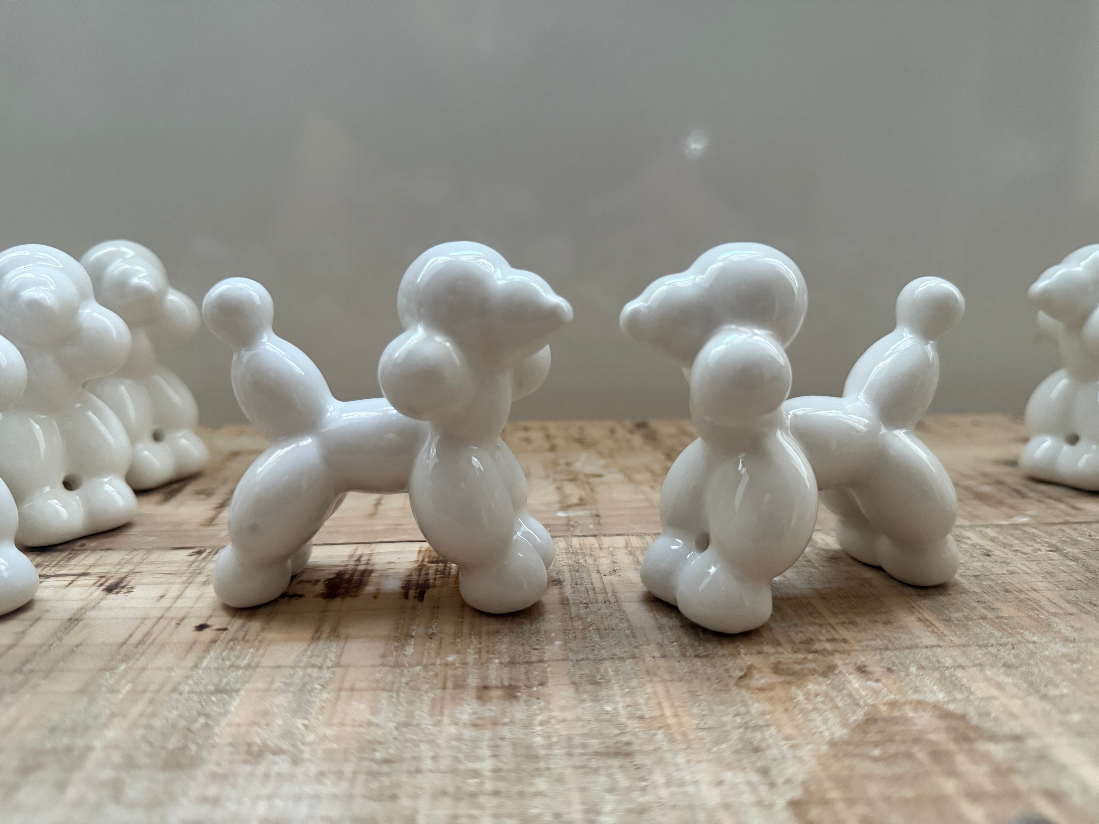 Cagnolini Balloon in Ceramica barboncino bianco