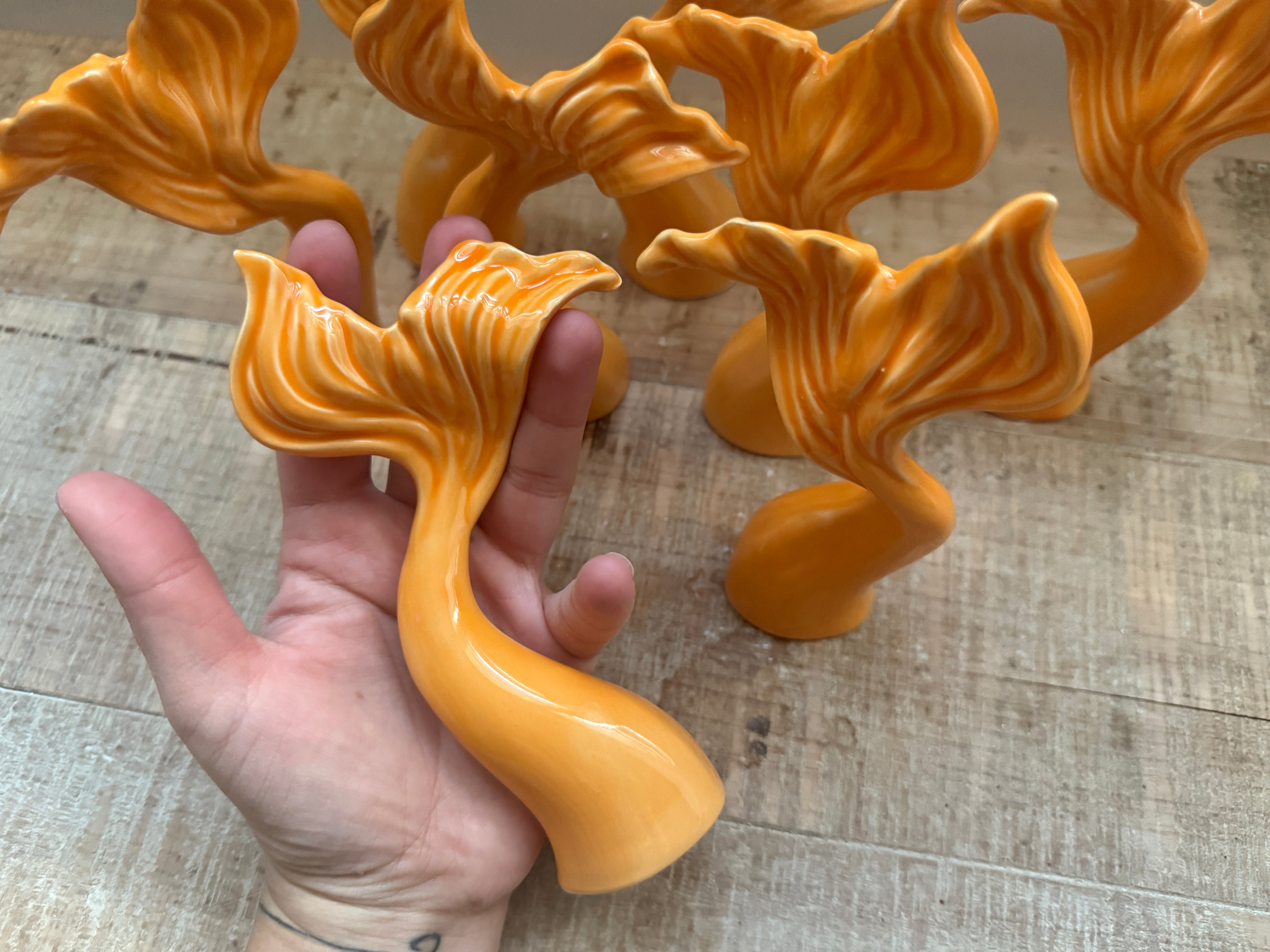 Coda di Sirena in Ceramica arancione