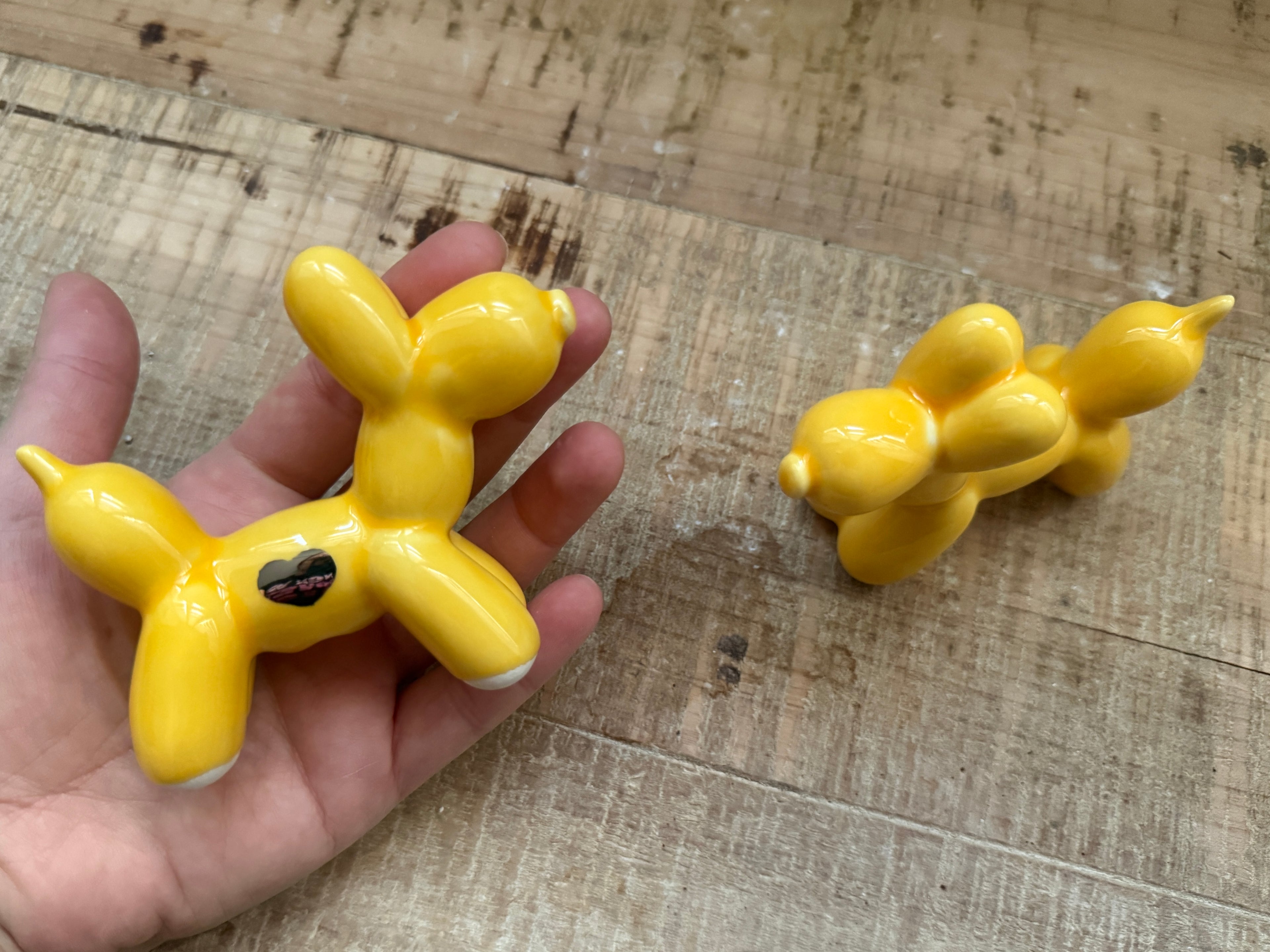 Cagnolini Balloon in Ceramica giallo cuore argento
